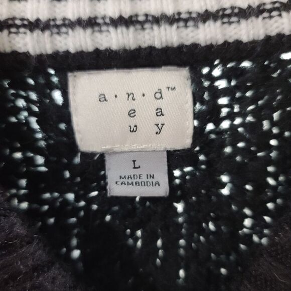 A New Day Womens Fuzzy Black Bomber Jacket - Picture 14 of 15